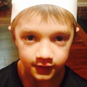 Meet your Posher, Connor